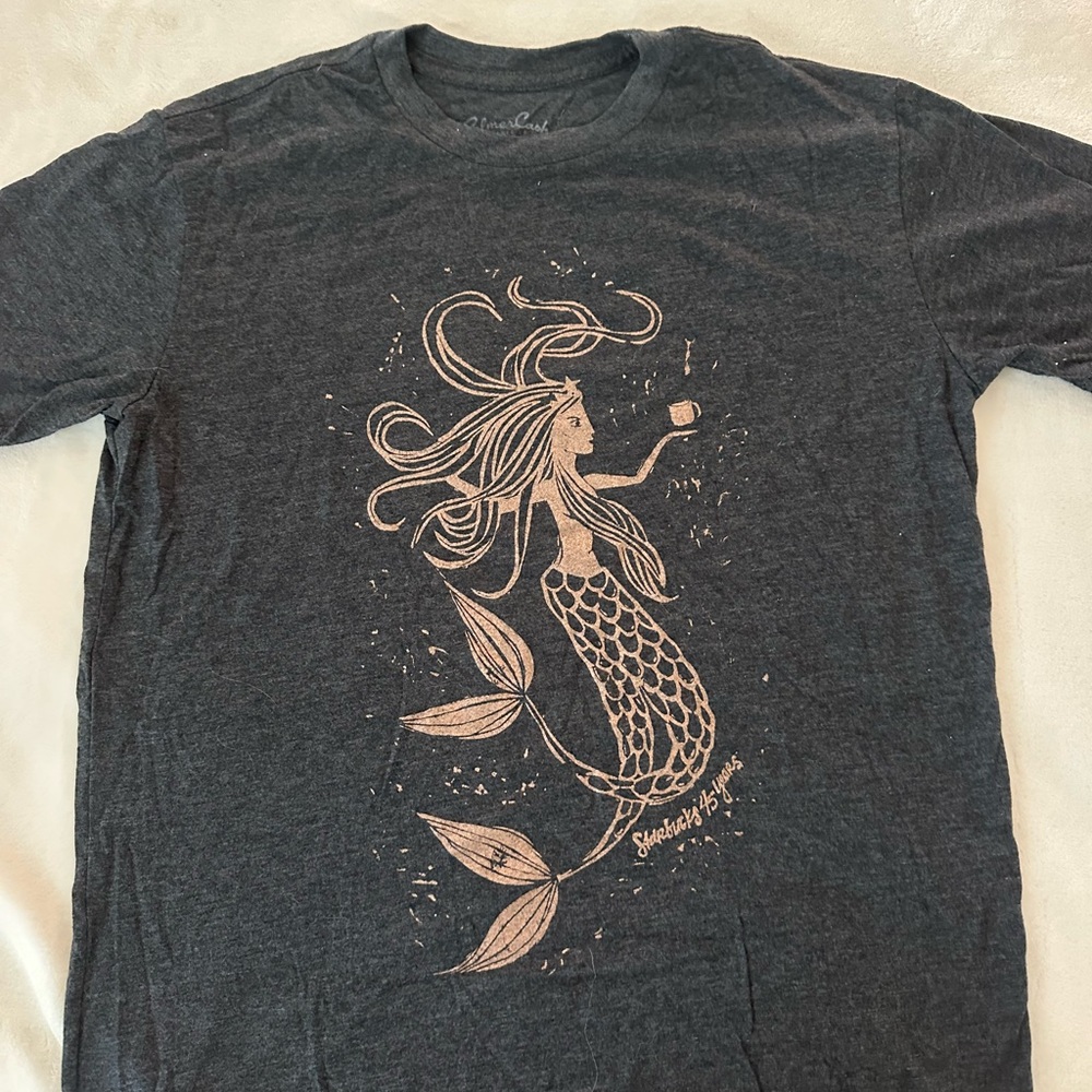 New York Starbucks Reserve Roastery 45 Years T-shirt XS/S  Dark Grey Gold